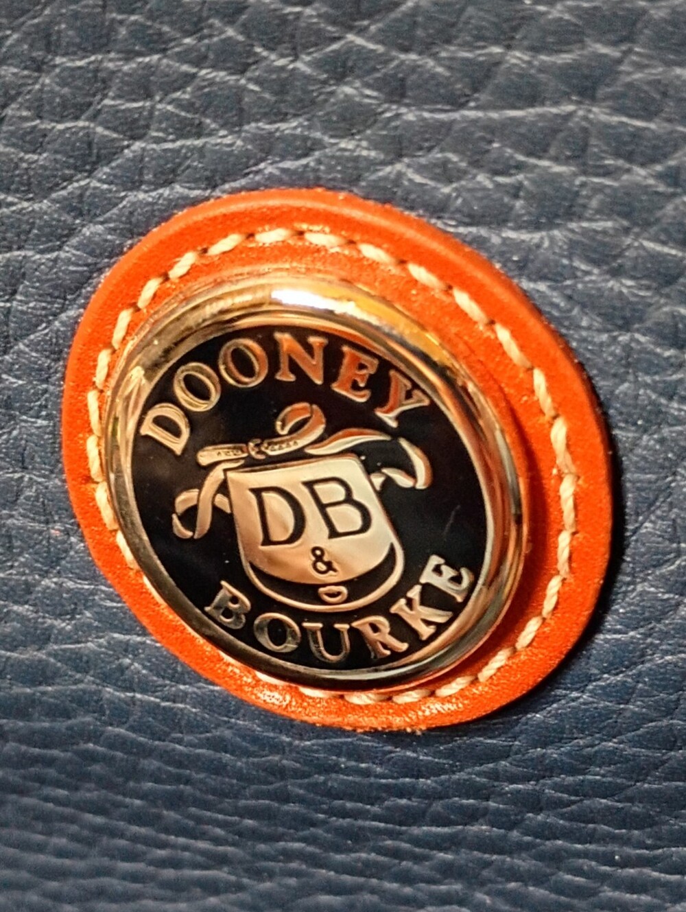 NEW Dooney & Bourke Navy Blue Brown Pebbled Leather Large Domed Satchel Handbag - Picture 11 of 11